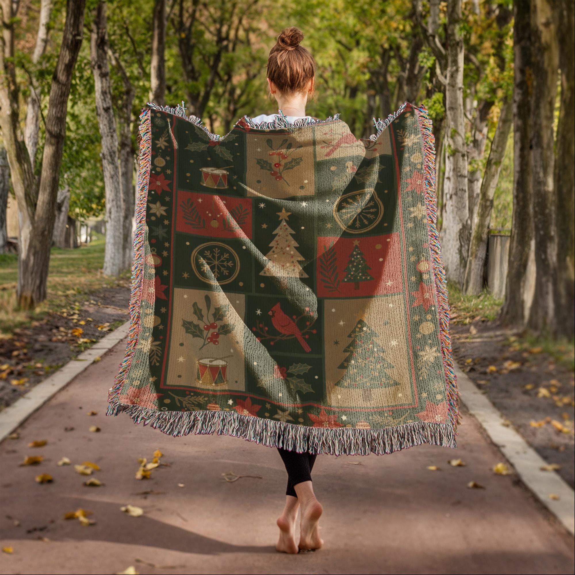 VINTAGE CARDINAL CHRISTMAS PATCHWORK COTTON TAPESTRY THROW BLANKET - Image 5